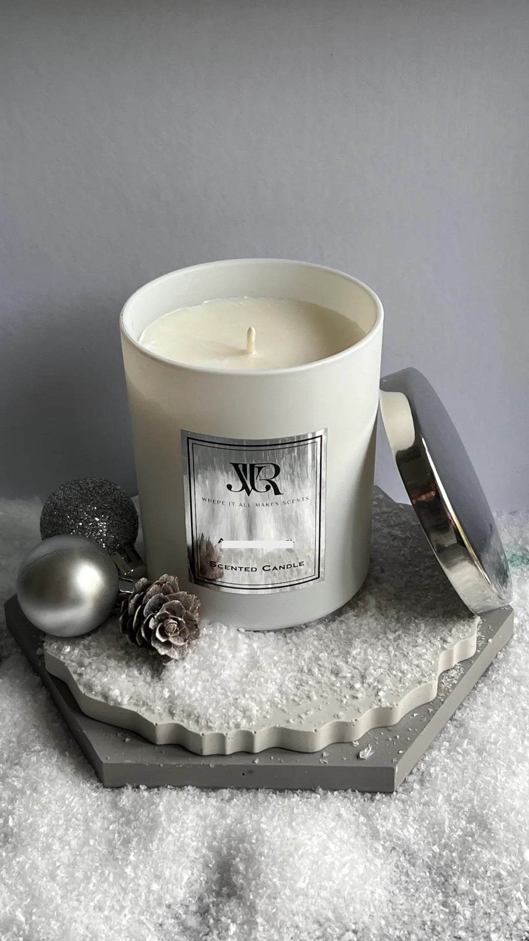 LUXURY CHRISTMAS CANDLE | PINK FIZZ & POMELO  V R J J CANDLES   