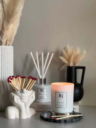 MATCH HOLDER - WOMEN FACE V R J J CANDLES