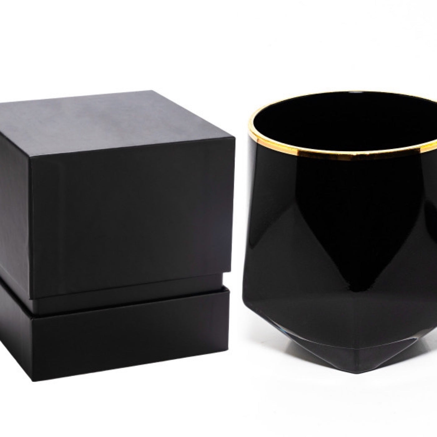 BLACK ORCHID | LUXURY CANDLE WITH GIFT BOX